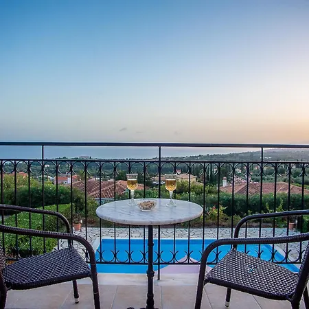 Trapezaki Garden Villa Mousata