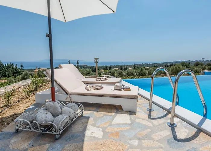 Trapezaki Garden Villa Mousata