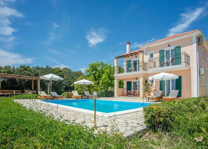 Villa Trapezaki Garden *