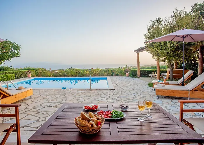 Villa Trapezaki Garden *