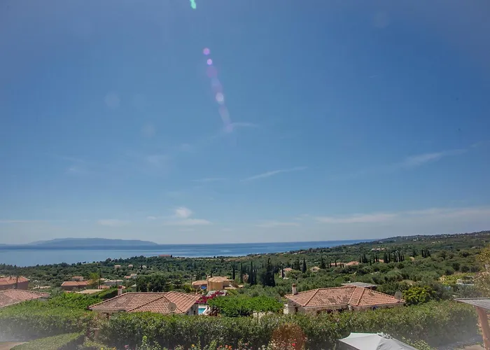 Trapezaki Garden Mousata