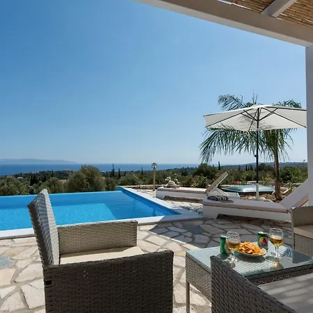 Trapezaki Garden Villa *