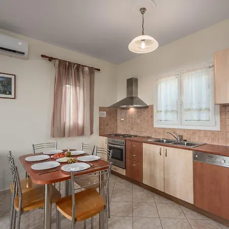 Βίλα Trapezaki Garden *