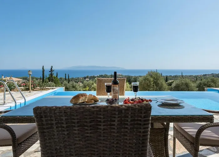 Trapezaki Garden Villa *