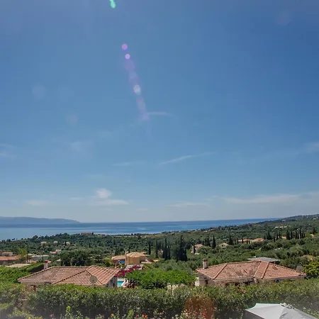 Trapezaki Garden Mousata